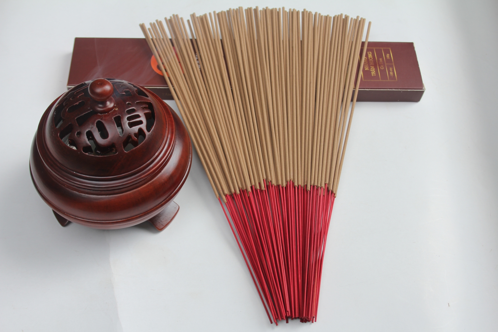 HƯƠNG TRẦM TẠI HÀ NỘI